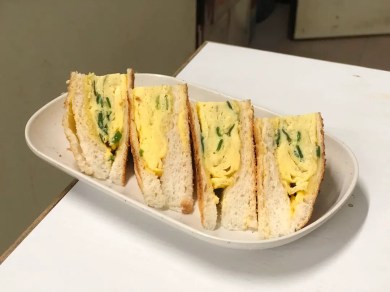 Scrambled Egg & Scallions Sandwich | HKD25