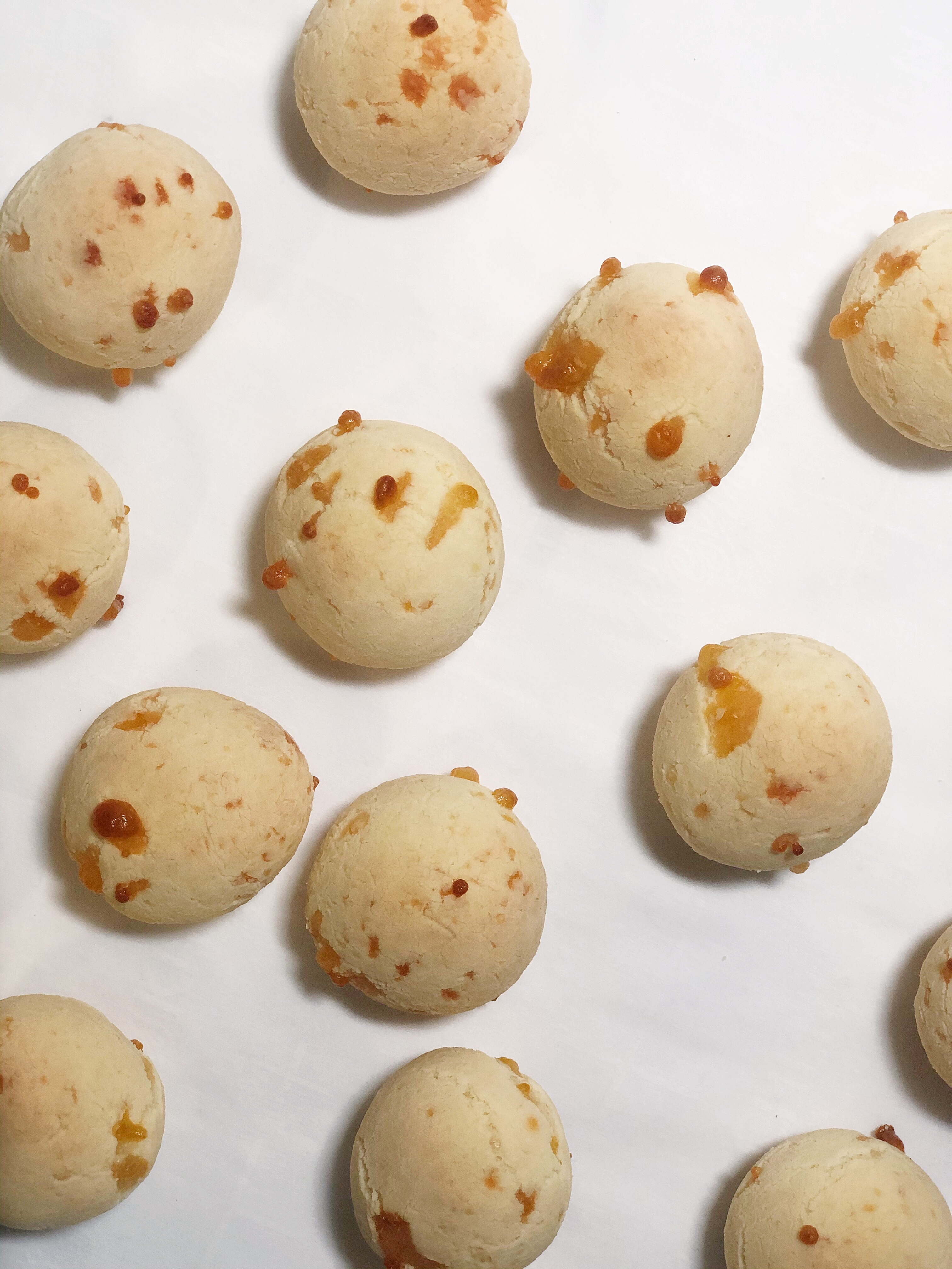 Cheese Mochi Balls (芝士麻糬波波)