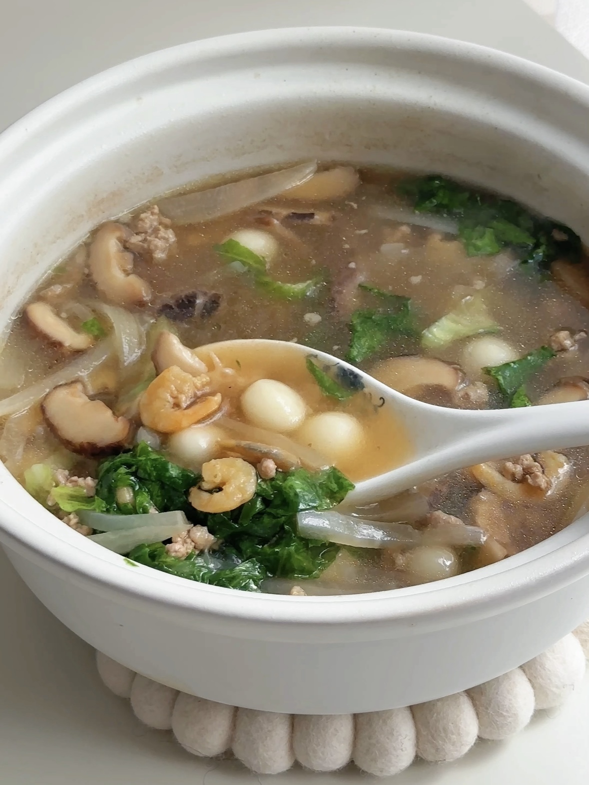 Savory Tang Yuan (鹹湯圓) with Pork and Daikon Broth